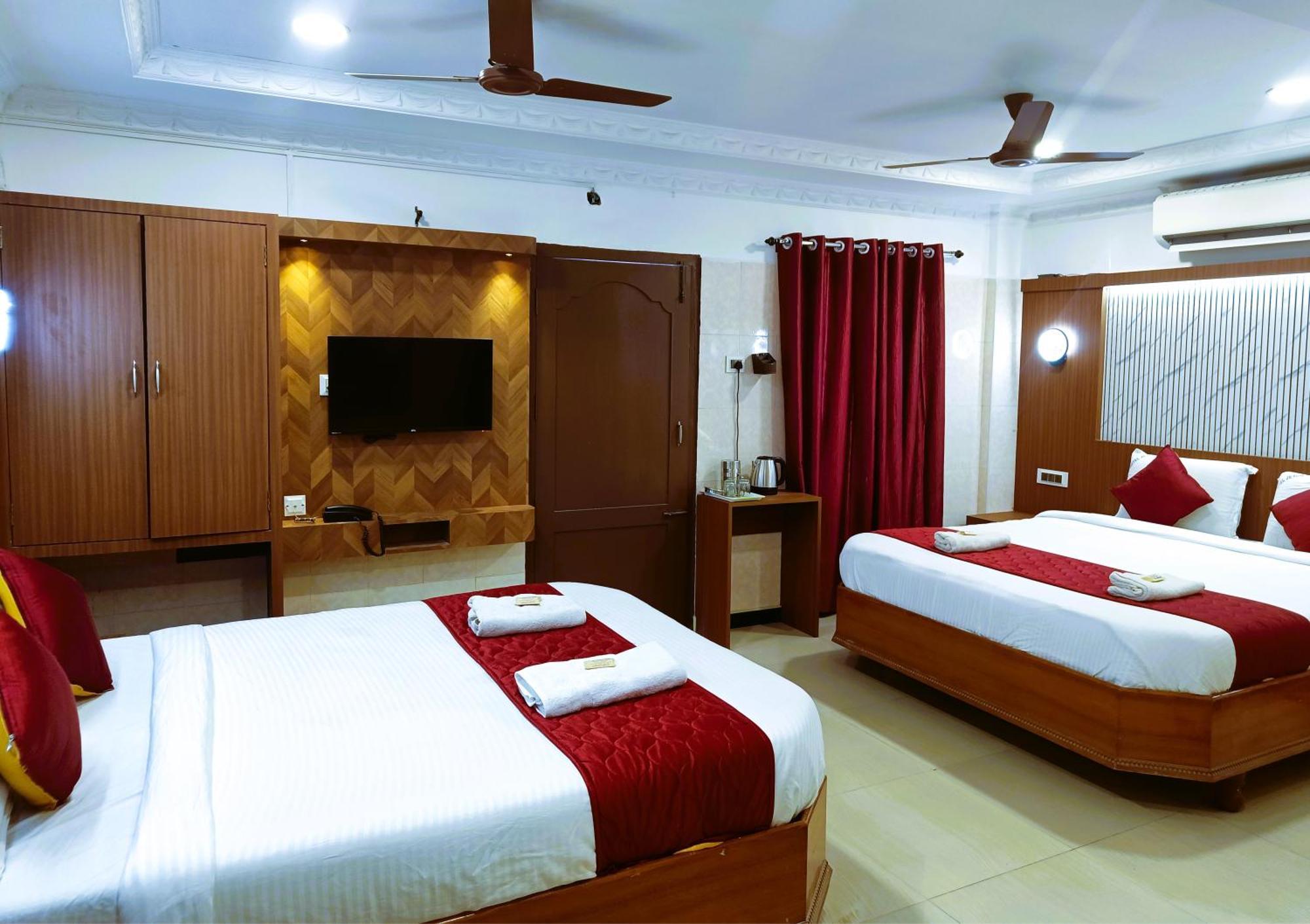 Hotel Jeyam Канниякумари Экстерьер фото