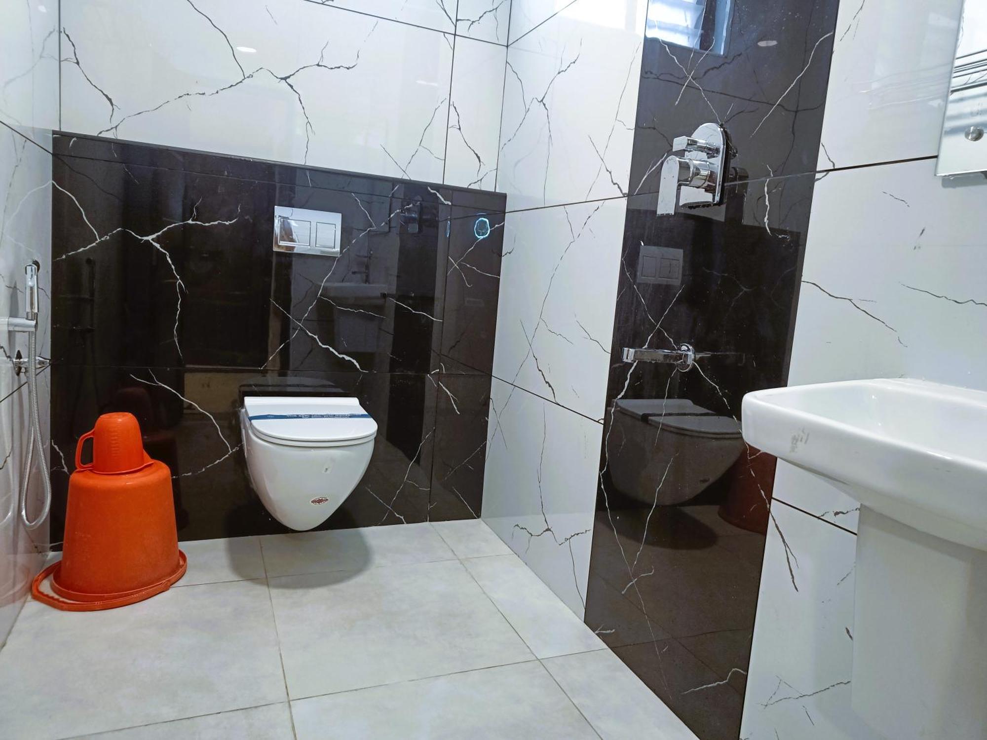Hotel Jeyam Канниякумари Экстерьер фото