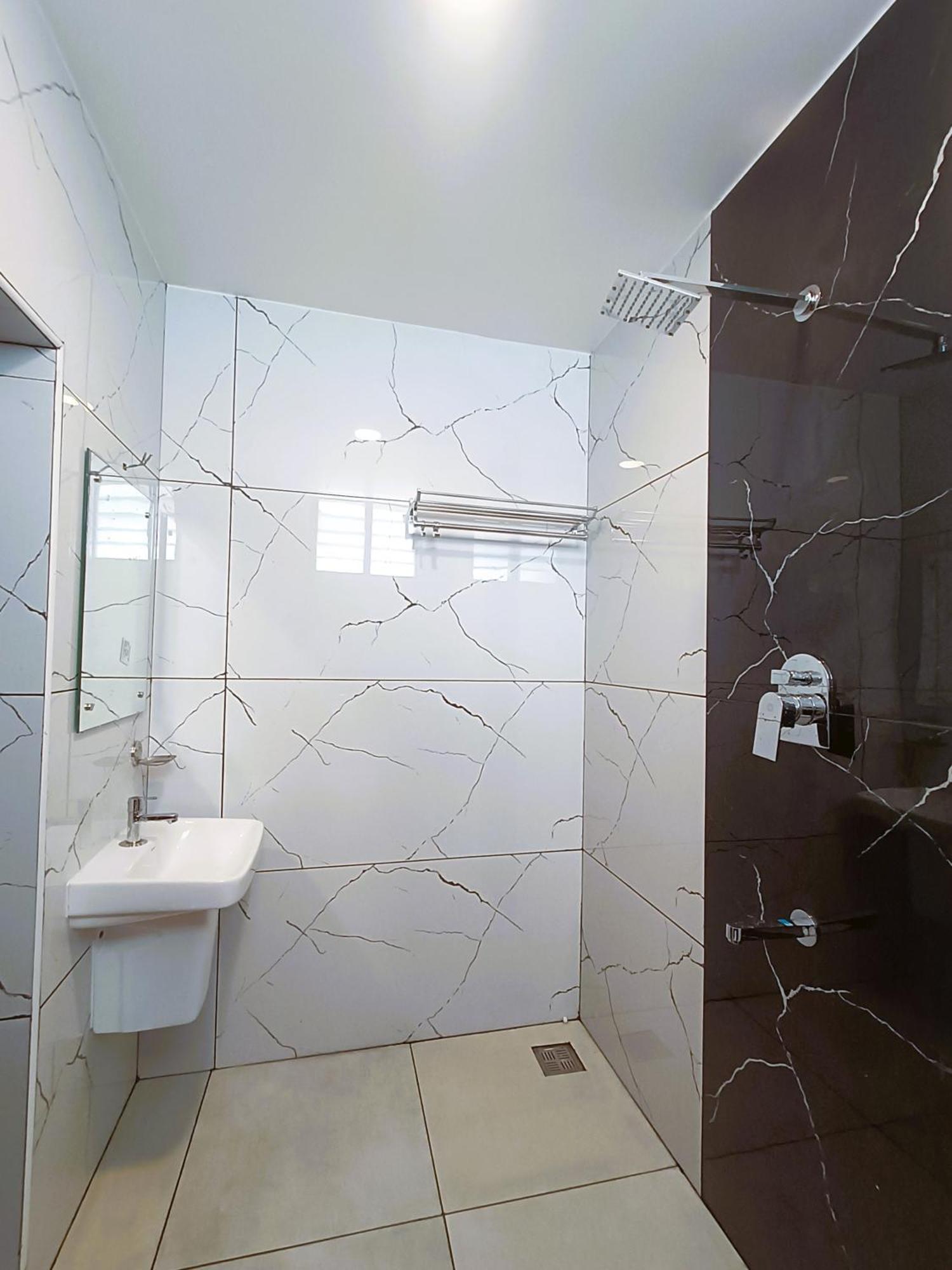 Hotel Jeyam Канниякумари Экстерьер фото